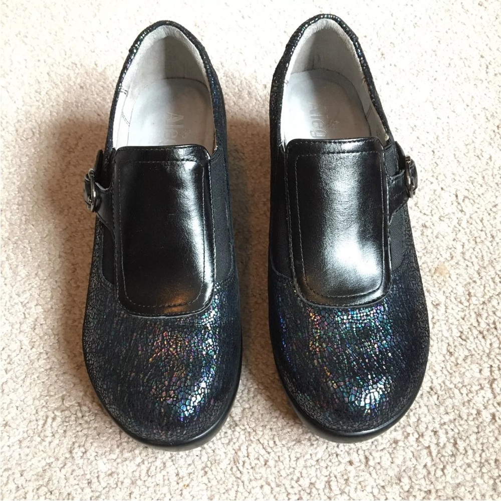 Alegria ENY-490 Enyah Myriad blue/purple/black wedge Clogs womens size 37 US 6.5